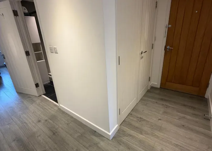 Lovely 2 Bed Bedminster Flat With Parking Apartman *