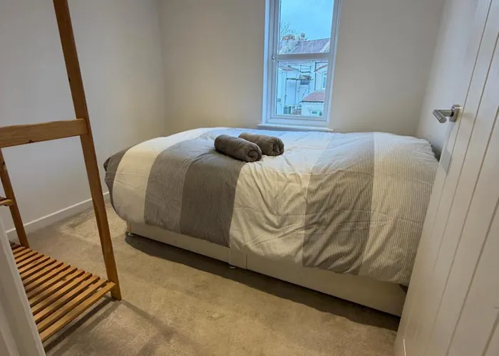 Lovely 2 Bed Bedminster Flat With Parking Apartman Bristol